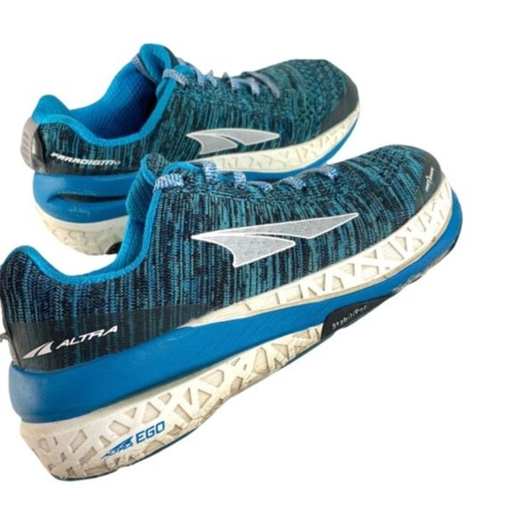 Altra Paradigm 4.0 Sneakers in Blue - Picture 4 of 9